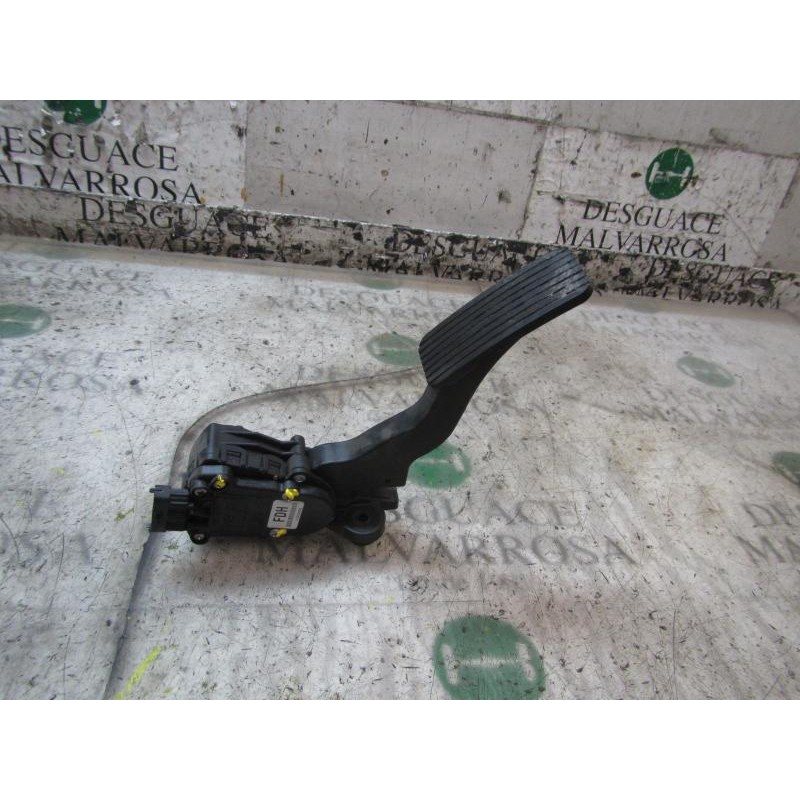 Recambio de potenciometro pedal para kia cee´d sporty wagon concept referencia OEM IAM 327002R300  