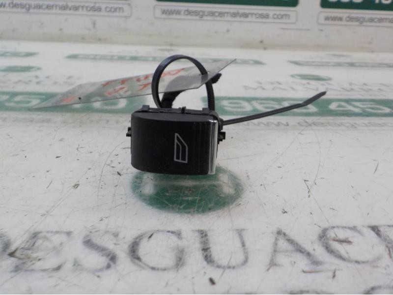 Recambio de mando elevalunas trasero derecho para ford kuga (cbs) 2.0 tdci cat referencia OEM IAM 1850432  