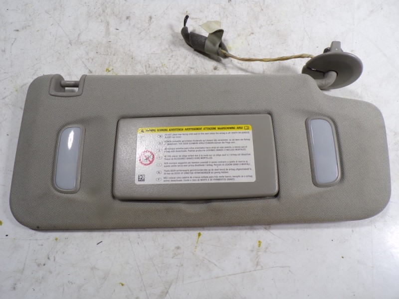 Recambio de parasol derecho para opel zafira tourer 2.0 cdti cat referencia OEM IAM 13395042  