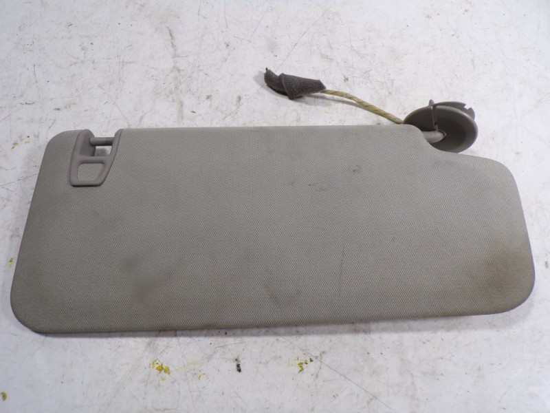Recambio de parasol izquierdo para opel zafira tourer 2.0 cdti cat referencia OEM IAM 13395038  