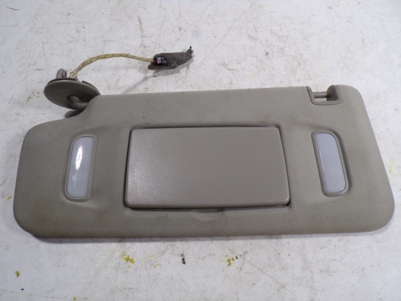 Recambio de parasol izquierdo para opel zafira tourer 2.0 cdti cat referencia OEM IAM 13395038  