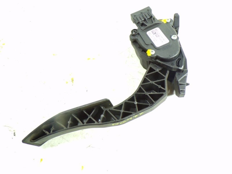 Recambio de potenciometro pedal para opel zafira tourer 2.0 cdti cat referencia OEM IAM 13253781 13253781 