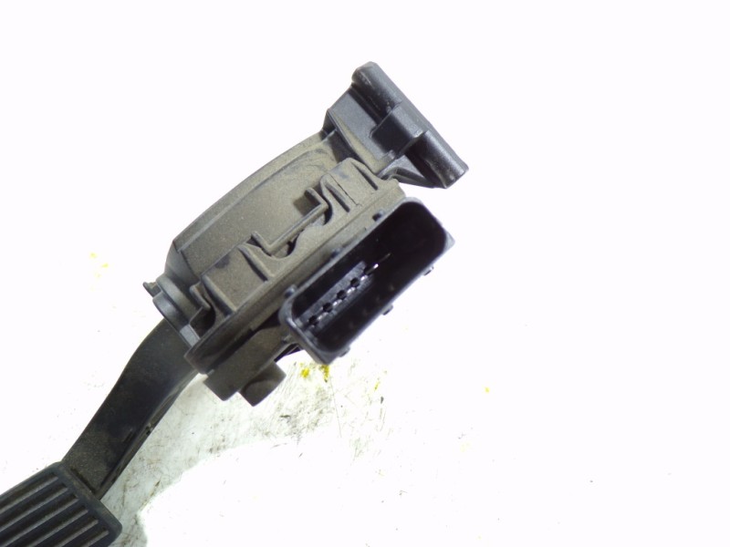 Recambio de potenciometro pedal para opel zafira tourer 2.0 cdti cat referencia OEM IAM 13253781 13253781 