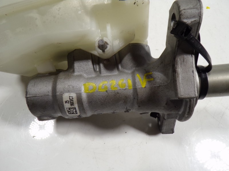 Recambio de bomba freno para ford focus 1.0 ecoboost cat referencia OEM IAM 2449702  