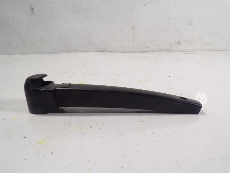 Recambio de brazo limpia trasero para volkswagen scirocco (138) 1.4 16v tsi referencia OEM IAM 1K8955707A  