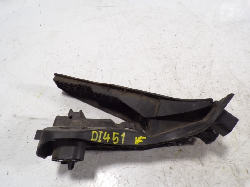 Recambio de potenciometro pedal para audi a3 sportback (8p) 1.9 tdi referencia OEM IAM 1K1721503L 1K1721503P 