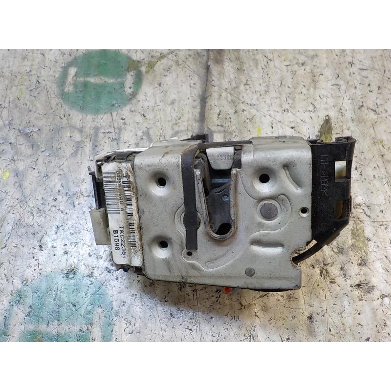 Recambio de cerradura puerta delantera izquierda para jeep compass 2.4 16v cat referencia OEM IAM   