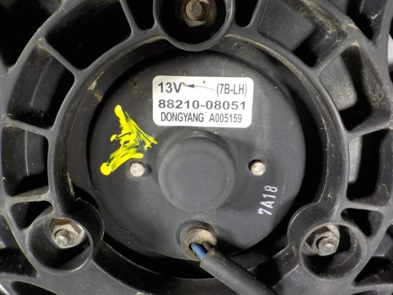 Recambio de electroventilador para ssangyong rexton 2.7 turbodiesel cat referencia OEM IAM  8821008051 