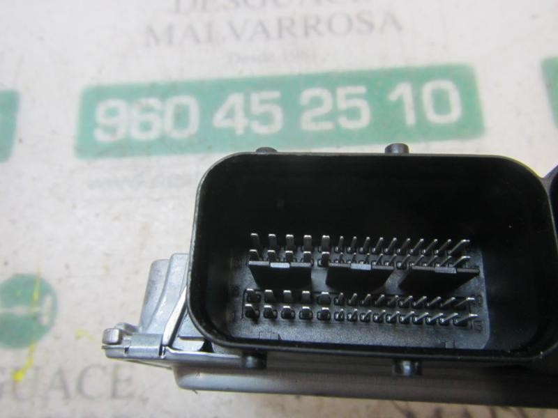 Recambio de centralita motor uce para volkswagen polo (6r1) advance referencia OEM IAM 03F906070GD  