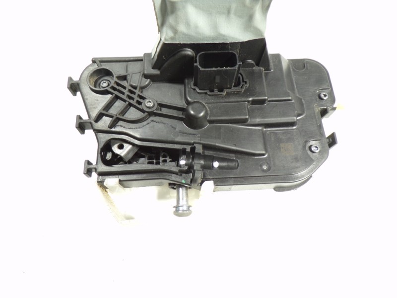 Recambio de cerradura puerta delantera izquierda para ford focus 1.0 ecoboost cat referencia OEM IAM 2410669  