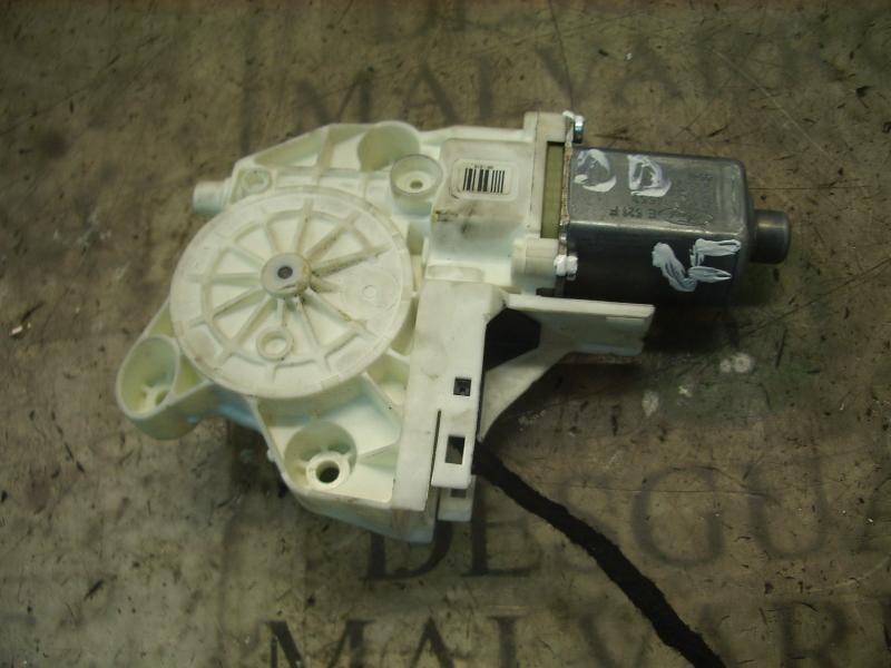 Recambio de motor elevalunas delantero derecho para ford focus berlina (cap) trend referencia OEM IAM   