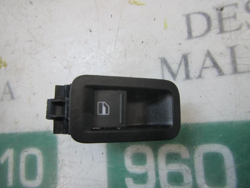 Recambio de mando elevalunas trasero derecho para volkswagen polo (6r1) advance referencia OEM IAM 7L6959855BREH  