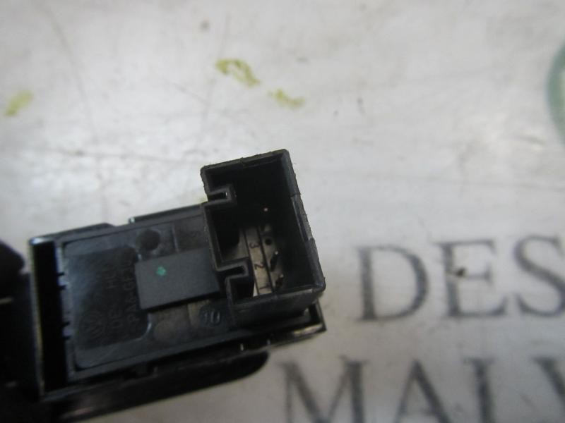 Recambio de mando elevalunas trasero derecho para volkswagen polo (6r1) advance referencia OEM IAM 7L6959855BREH  