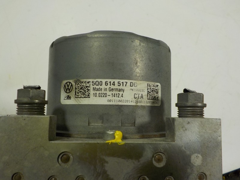 Recambio de abs para volkswagen golf vii lim. 1.0 tsi referencia OEM IAM 5Q0614517DDBEF 5Q0614517DD 10062733041