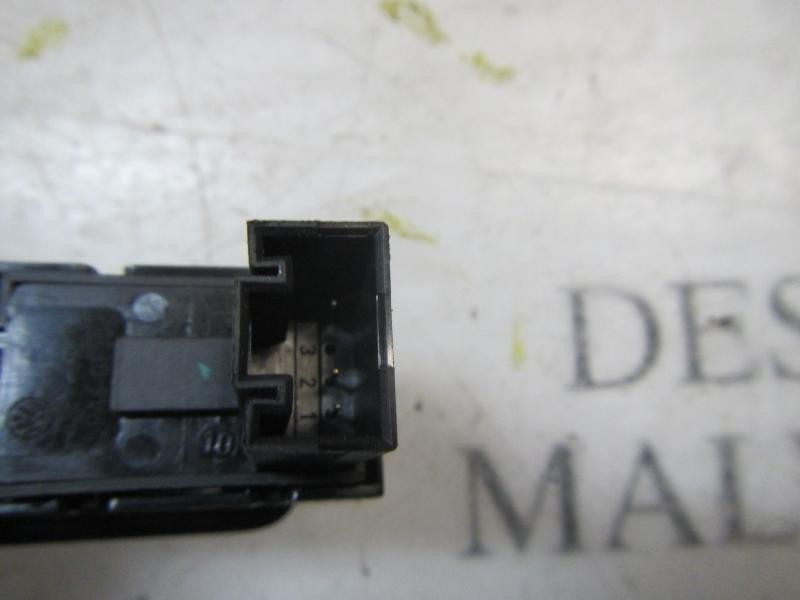 Recambio de mando elevalunas trasero izquierdo para volkswagen polo (6r1) advance referencia OEM IAM 7L6959855BREH  