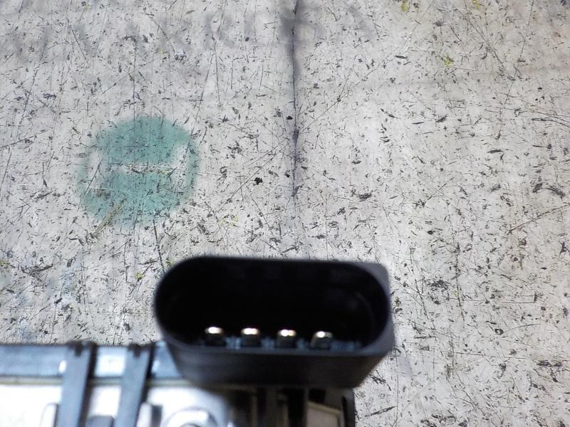 Recambio de motor limpia delantero para ford fiesta (ccn) trend referencia OEM IAM 1698869 0390241574 0390241574