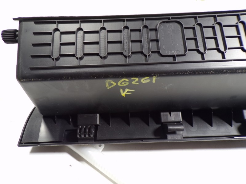 Recambio de guantera para ford focus 1.0 ecoboost cat referencia OEM IAM 2522491  