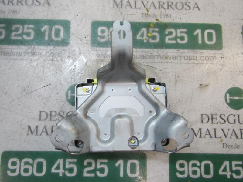 Recambio de centralita airbag para lexus rx 3.3 v6 24v cat referencia OEM IAM 8917048160 8917048160 15230048160