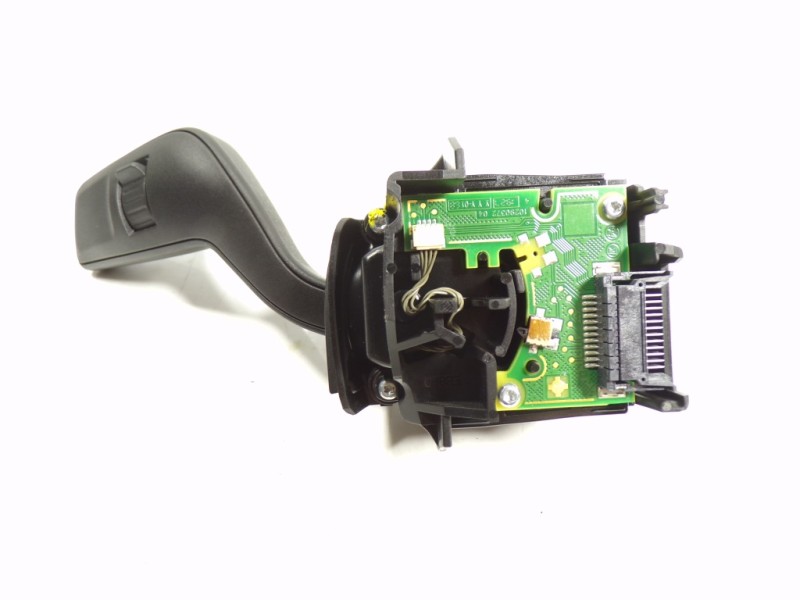 Recambio de mando limpia para ford focus 1.0 ecoboost cat referencia OEM IAM 2101020 GN1517A553AB 