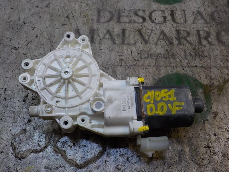 Recambio de motor elevalunas delantero derecho para jeep compass 2.4 16v cat referencia OEM IAM   