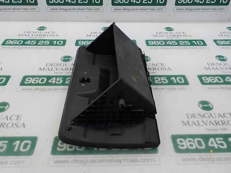 Recambio de guantera para ssangyong rexton 2.7 turbodiesel cat referencia OEM IAM   