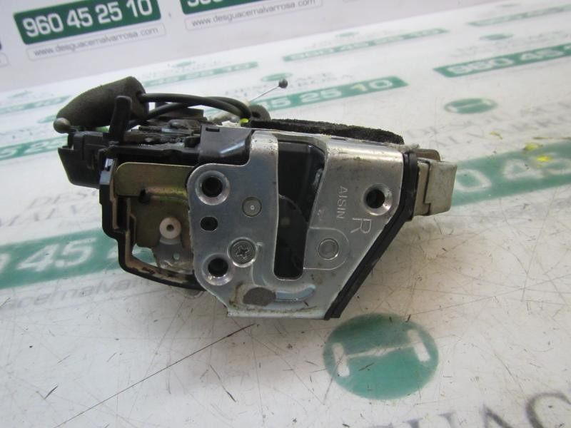 Recambio de cerradura puerta trasera derecha para lexus rx 3.3 v6 24v cat referencia OEM IAM 6905060070  