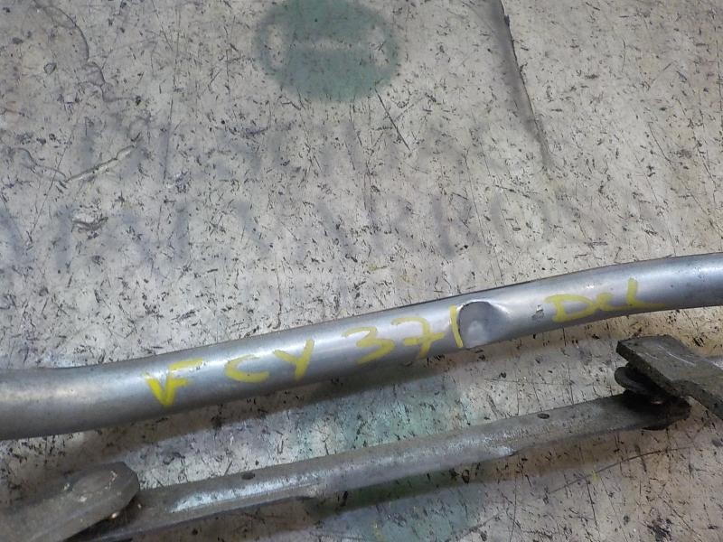 Recambio de articulacion limpia delantero para peugeot 207 1.6 16v hdi fap referencia OEM IAM   