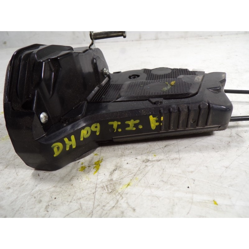 Recambio de cerradura puerta trasera izquierda para toyota yaris 1.3 16v cat referencia OEM IAM 690600D310 U2014120F1 U2014120F1