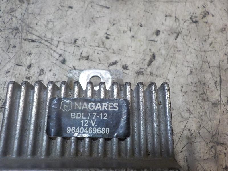 Recambio de caja precalentamiento para peugeot 207 1.6 16v hdi fap referencia OEM IAM   
