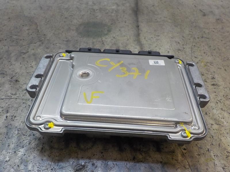 Recambio de centralita motor uce para peugeot 207 1.6 16v hdi fap referencia OEM IAM   