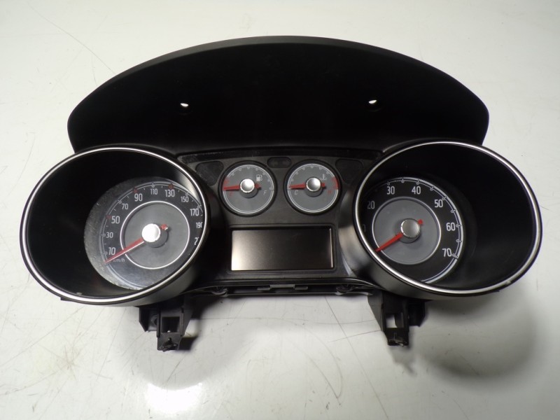 Recambio de cuadro instrumentos para fiat punto (199) easy referencia OEM IAM 52039000 52039000 