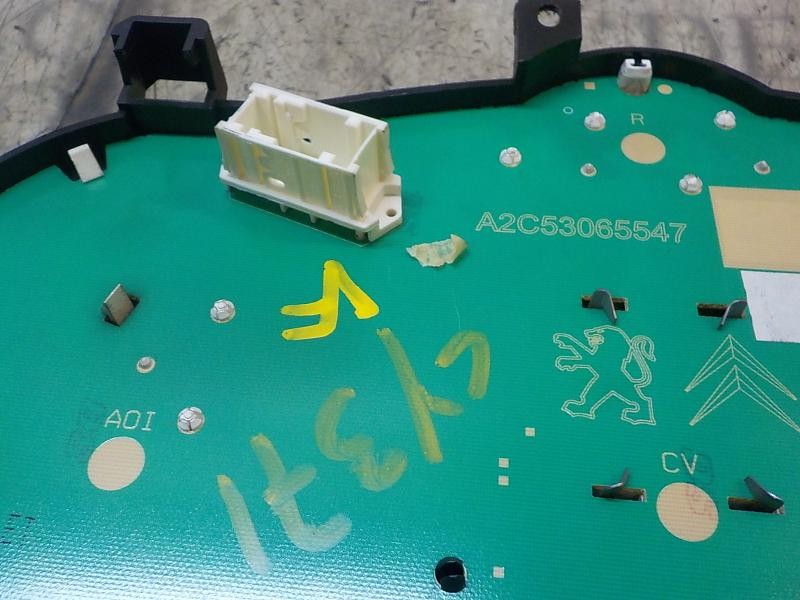 Recambio de cuadro instrumentos para peugeot 207 1.6 16v hdi fap referencia OEM IAM   