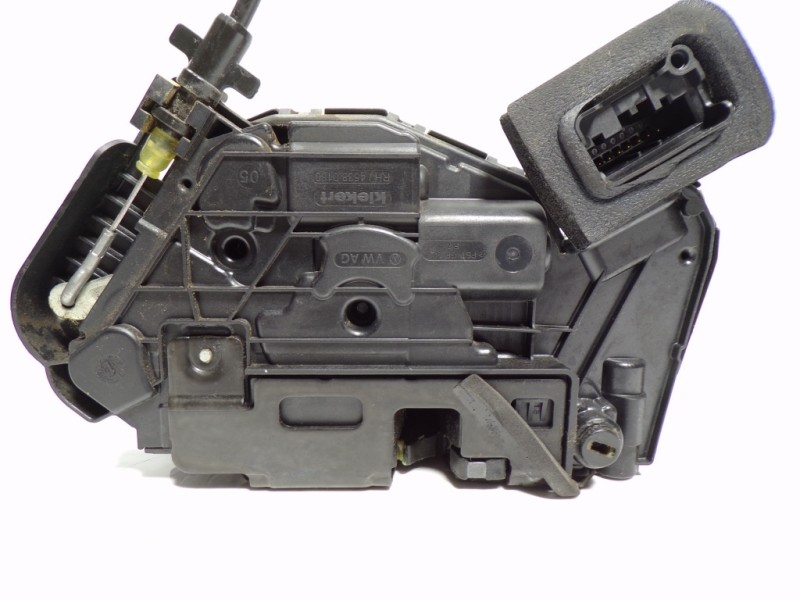 Recambio de cerradura puerta trasera derecha para volkswagen golf vii lim. 1.0 tsi referencia OEM IAM 5TA839016E 5TA839016E 