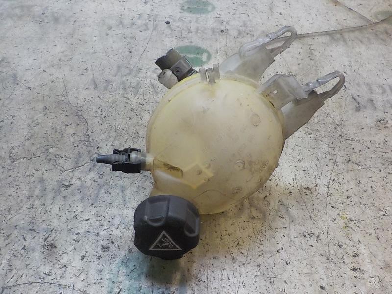 Recambio de deposito expansion para peugeot 207 1.6 16v hdi fap referencia OEM IAM   