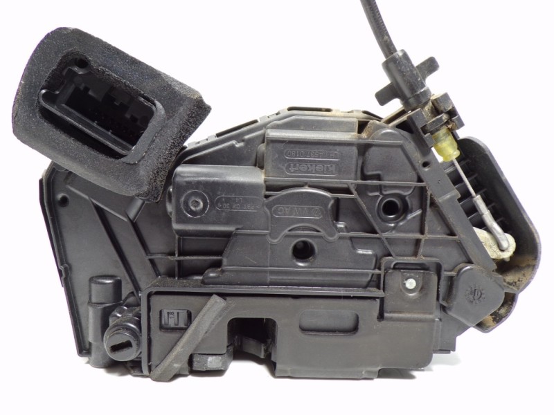 Recambio de cerradura puerta trasera izquierda para volkswagen golf vii lim. 1.0 tsi referencia OEM IAM 5TA839015E 5TA839015E 