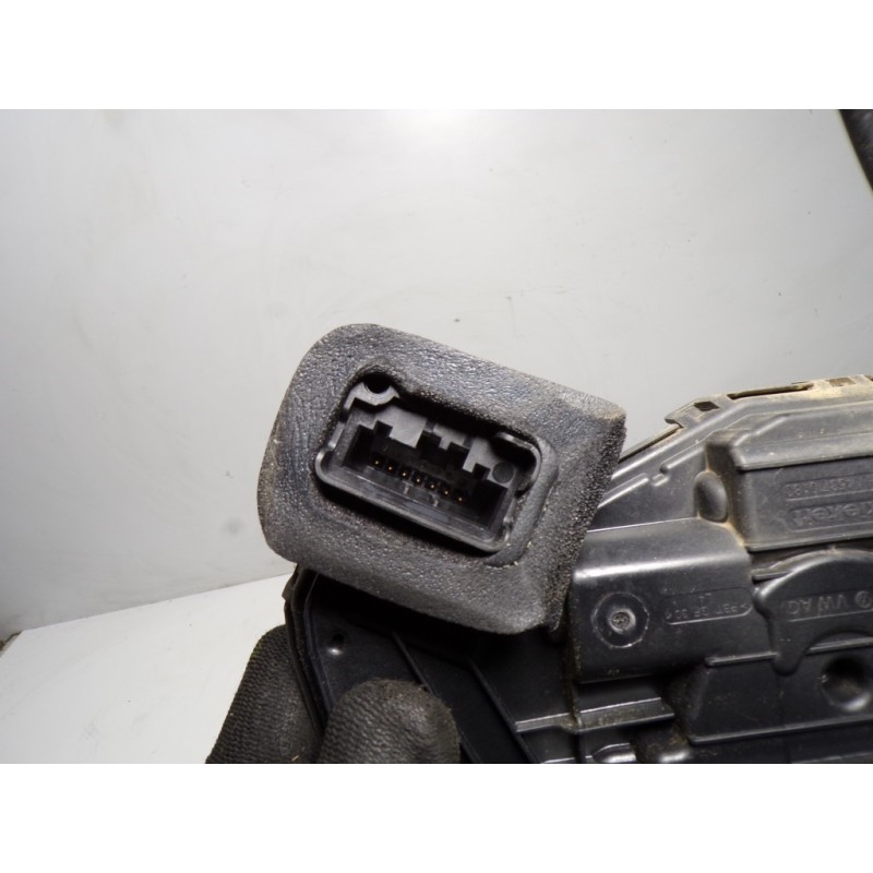 Recambio de cerradura puerta trasera izquierda para volkswagen golf vii lim. 1.0 tsi referencia OEM IAM 5TA839015E 5TA839015E 