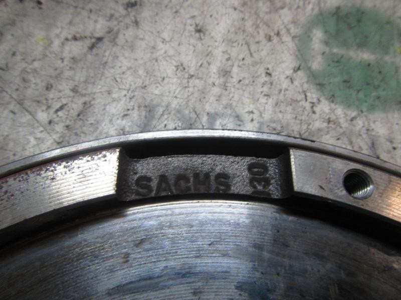 Recambio de volante motor para peugeot 308 active referencia OEM IAM 0532X4  