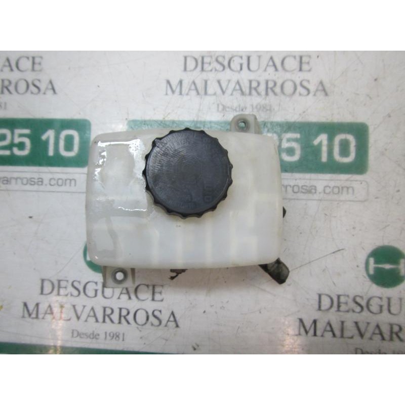 Recambio de deposito servo para lexus rx 3.3 v6 24v cat referencia OEM IAM 4722048180  