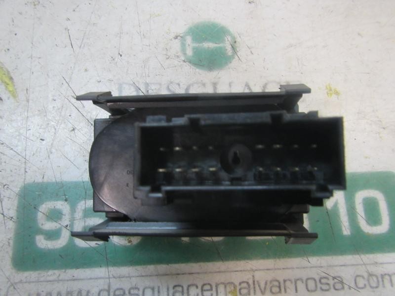 Recambio de mando luces para ford focus berlina (cap) 1.6 16v cat referencia OEM IAM   