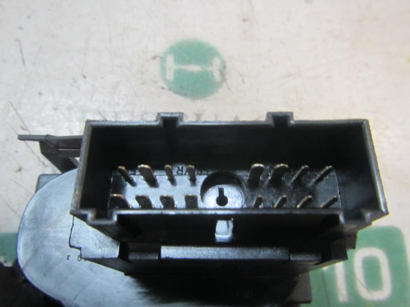 Recambio de mando luces para ford focus berlina (cap) 1.6 16v cat referencia OEM IAM   