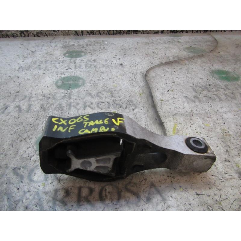 Recambio de soporte cambio para peugeot 308 active referencia OEM IAM 9805734780  