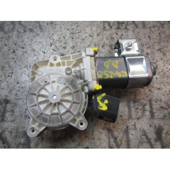 MOTOR ELEVALUNAS DELANTERO DERECHO 67626981142 6922268 7746005302