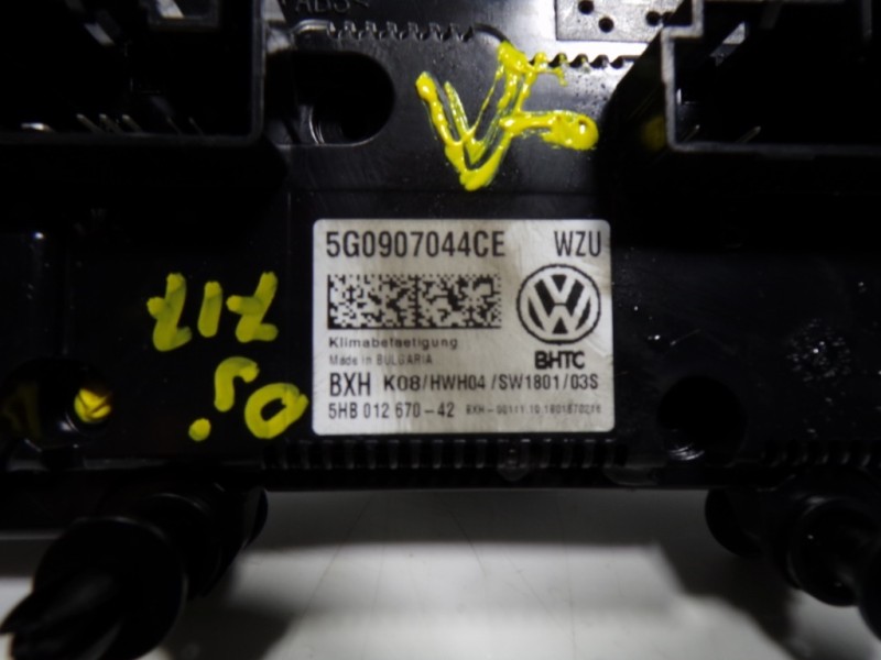 Recambio de mando climatizador para volkswagen golf vii lim. 1.0 tsi referencia OEM IAM 5G0907044CEWZU 5G0907044CE 5HB012670