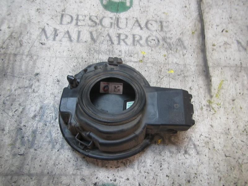 Recambio de tapa combustible para peugeot 308 active referencia OEM IAM 9817500680  