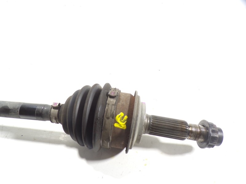 Recambio de transmision derecha para toyota yaris 1.3 16v cat referencia OEM IAM 434100D510  