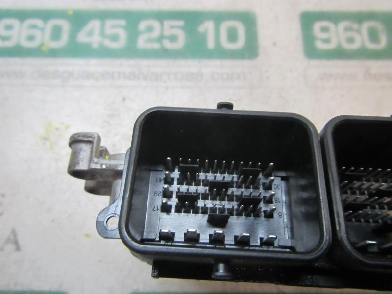 Recambio de centralita motor uce para peugeot partner kombi active referencia OEM IAM   