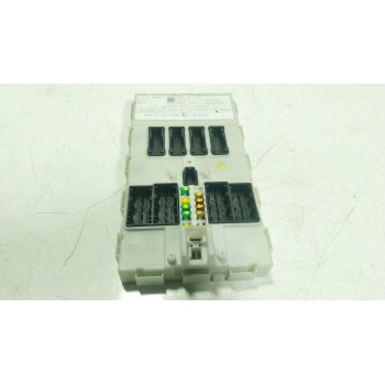 CAJA RELES / FUSIBLES 986988101 