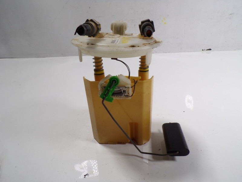 Recambio de aforador para dacia sandero stepway referencia OEM IAM 6001548608 8200397677 0974190990005