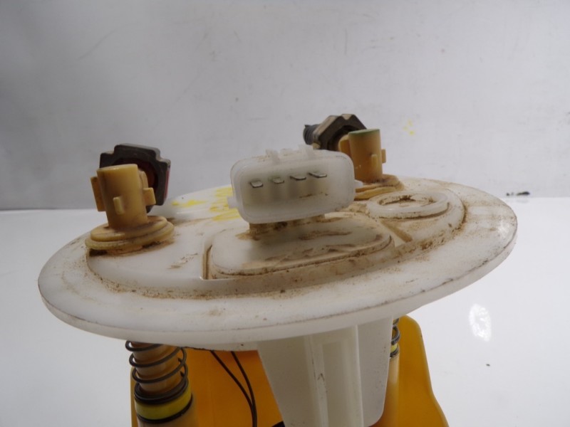 Recambio de aforador para dacia sandero stepway referencia OEM IAM 6001548608 8200397677 0974190990005