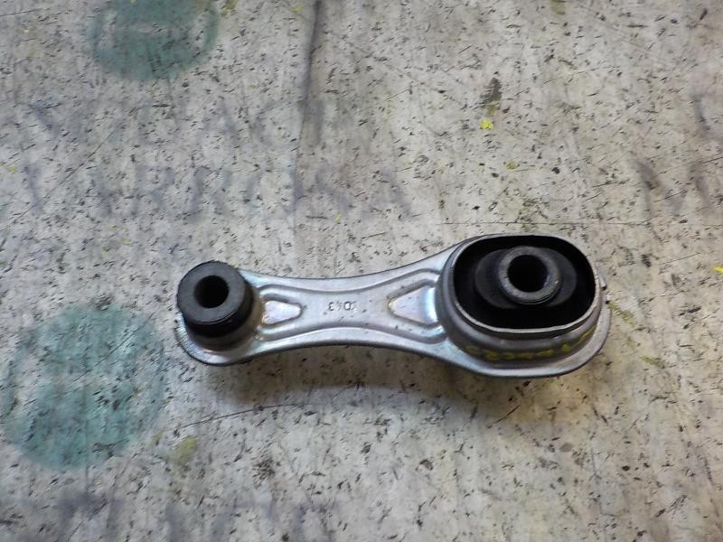 Recambio de soporte cambio para smart fortwo coupe basis (52kw) (453.342) referencia OEM IAM A4532400309  